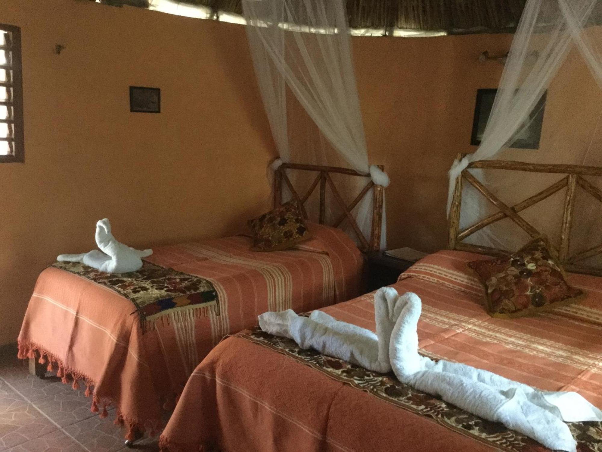 The Pickled Onion B&B And Restaurant Uxmal Santa Elena Cameră foto