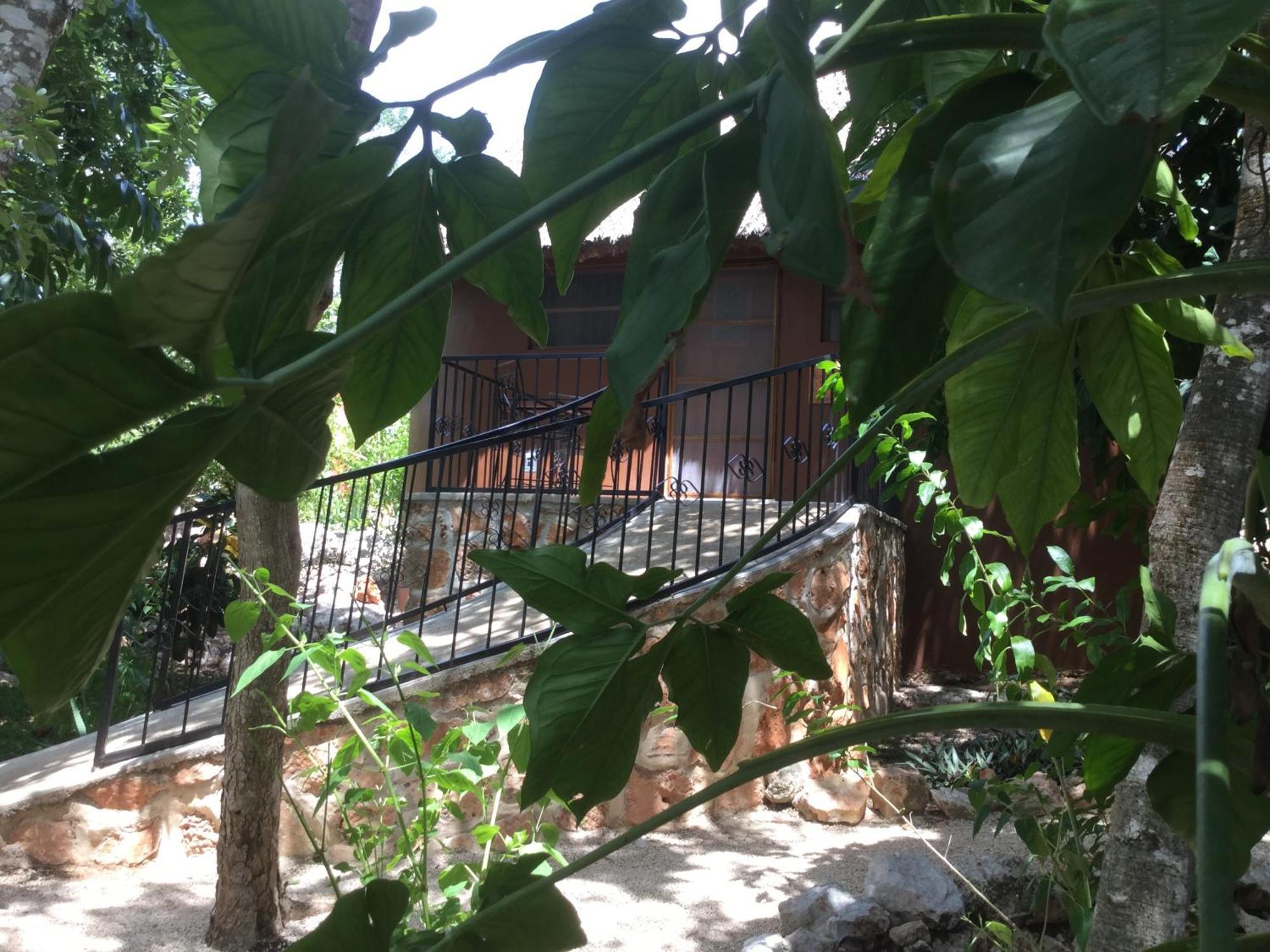 The Pickled Onion B&B And Restaurant Uxmal Santa Elena Cameră foto