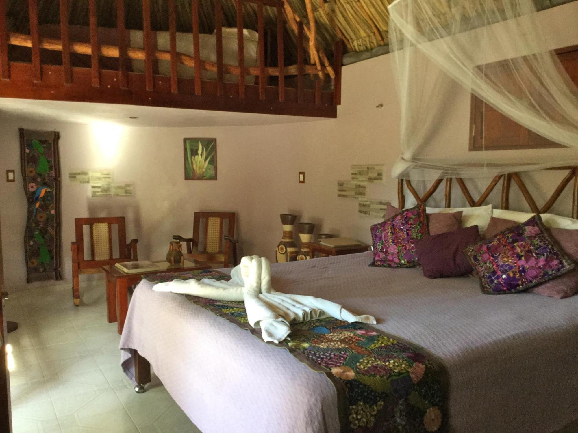 The Pickled Onion B&B And Restaurant Uxmal Santa Elena Cameră foto